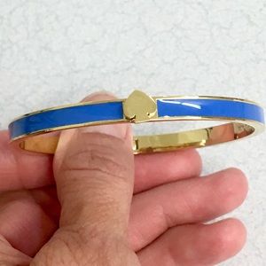 Gorgeous NWOT kate spade enamel hinged bangle!